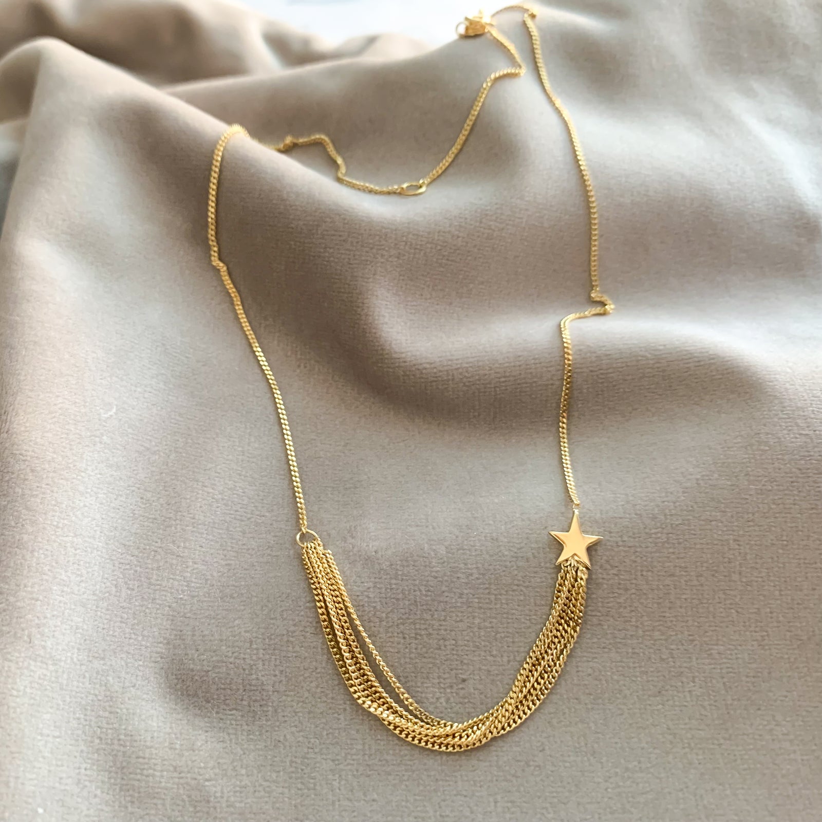 shooting-star-necklace-gold-